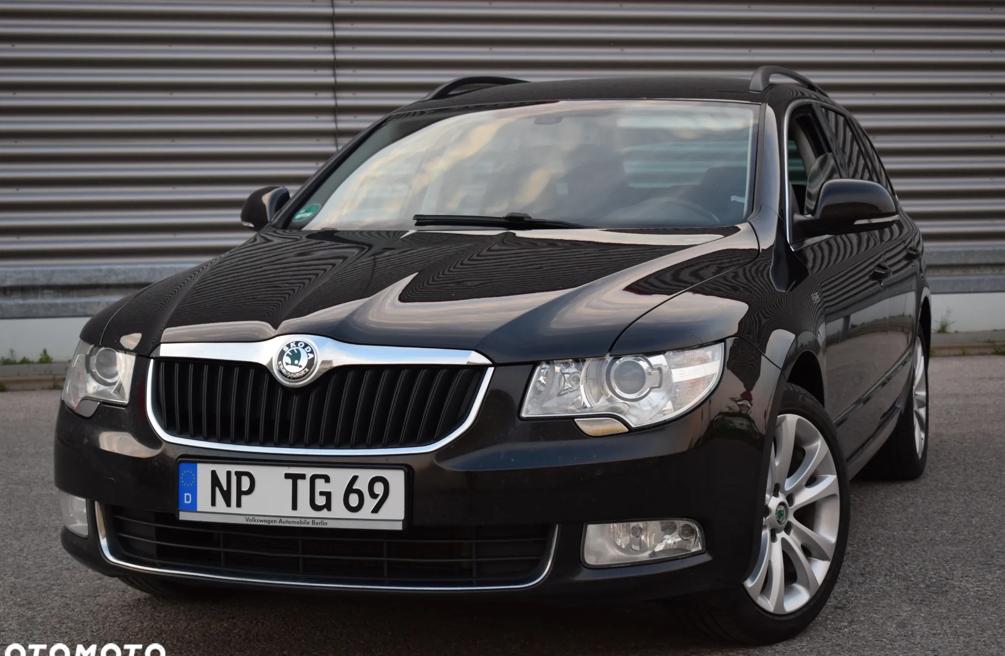 Skoda Superb cena 33900 przebieg: 243000, rok produkcji 2012 z Pruszcz Gdański małe 596